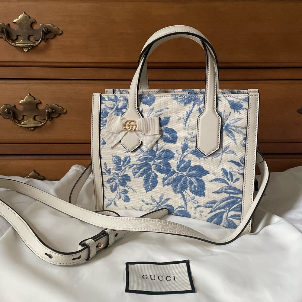 EUC | Gucci Herbarium Ribbon Coated Canvas Tote Bag | Blue & White Toile print